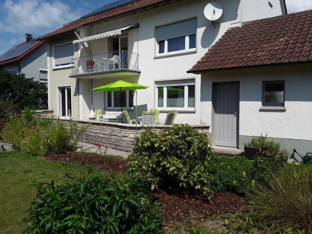 Freundliche Ferienwohnung Mit Grosser Terasse Aichstetten Exterior foto